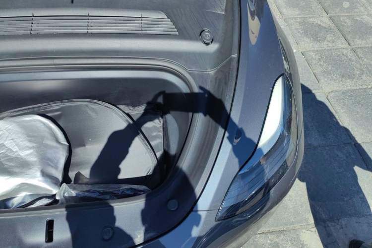 Used Tesla Model Y 2022 Revised Version Rear-Wheel Drive Engine Bay Left
