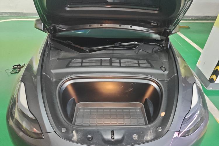 Used Tesla Model Y 2022 Revised Version Rear-Wheel Drive Engine Bay