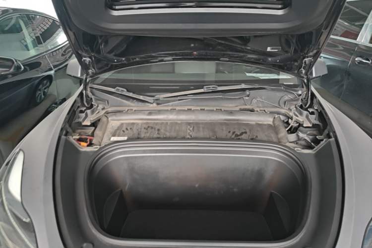 Used Tesla Model Y 2022 Revised Version Rear-Wheel Drive Engine Bay
