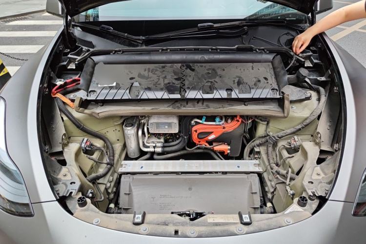 Used Tesla Model Y 2022 Revised Version Rear-Wheel Drive Engine Bay