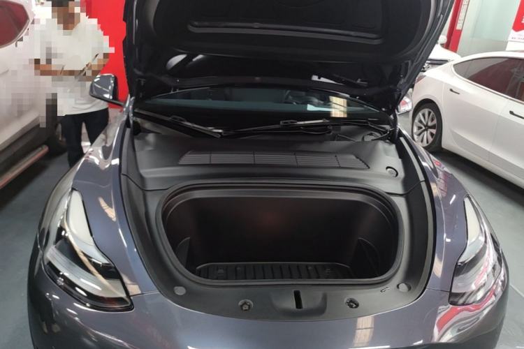 Used Tesla Model Y 2022 Rear-Wheel-Drive Version Engine Bay