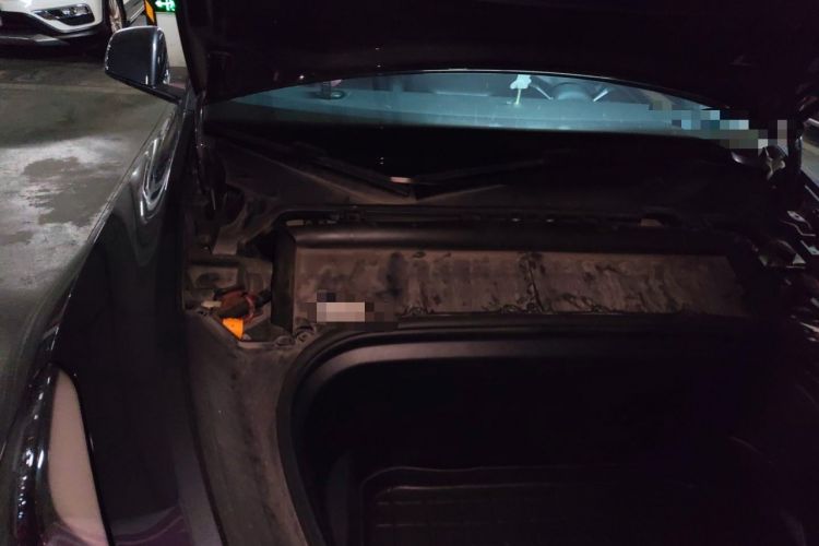 Used Tesla Model Y 2022 Rear-Wheel-Drive Version Engine Bay Right