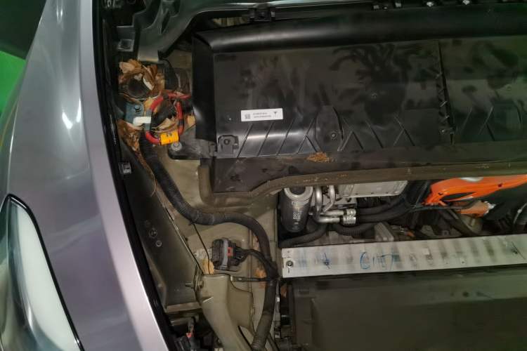 Used Tesla Model Y 2022 Revised Version Rear-Wheel Drive Engine Bay Right