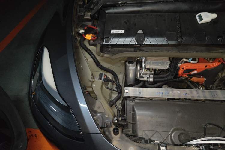Used Tesla Model Y 2022 Revised Version Rear-Wheel Drive Engine Bay Right