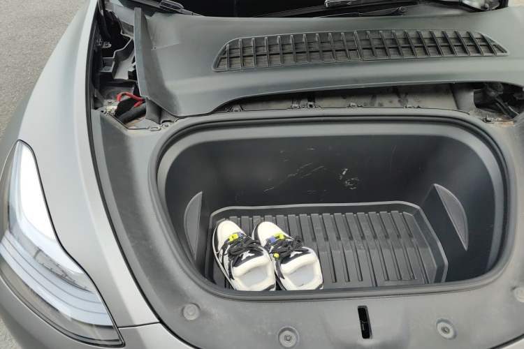 Used Tesla Model Y 2022 Revised Version Rear-Wheel Drive Engine Bay Right