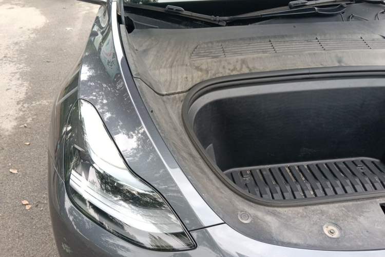 Used Tesla Model Y 2022 Revised Version Rear-Wheel Drive Engine Bay Right