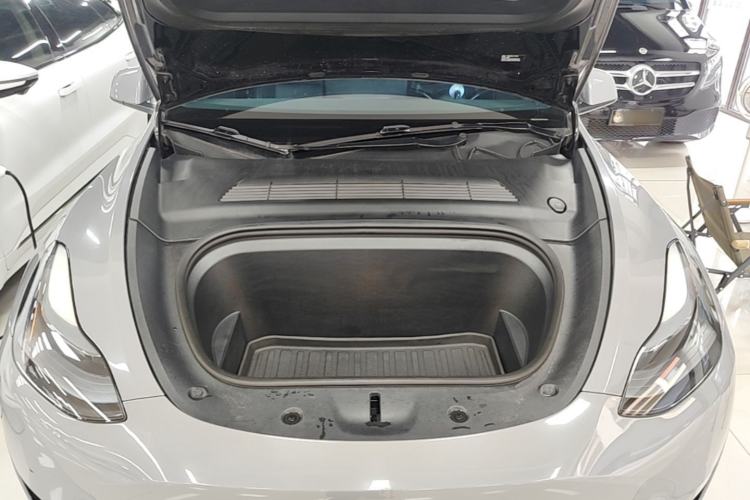 Used Tesla Model Y 2022 Revised Version Long-Range All-Wheel Drive Engine Bay