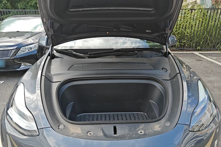 Used Tesla Model Y 2022 Long-Range All-Wheel-Drive Version Engine Bay