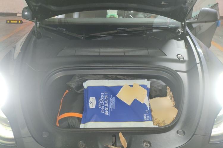 Used Tesla Model Y 2022 Rear-Wheel-Drive Version Engine Bay