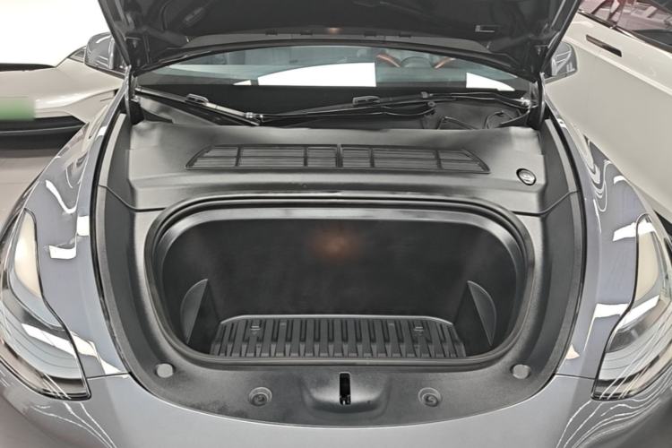 Used Tesla Model Y 2022 Revised Version Rear-Wheel Drive Engine Bay
