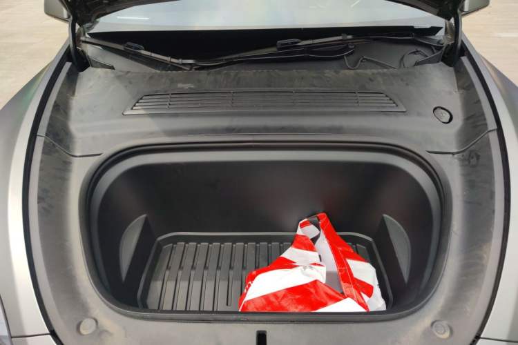Used Tesla Model Y 2022 Long-Range All-Wheel-Drive Version Engine Bay
