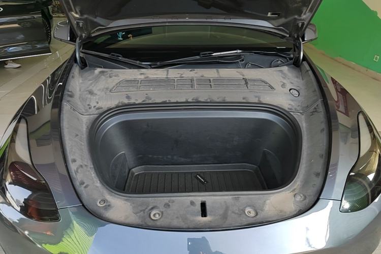 Used Tesla Model Y 2022 Revised Version Rear-Wheel Drive Engine Bay