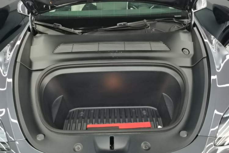 Used Tesla Model Y 2022 Revised Version Rear-Wheel Drive Engine Bay