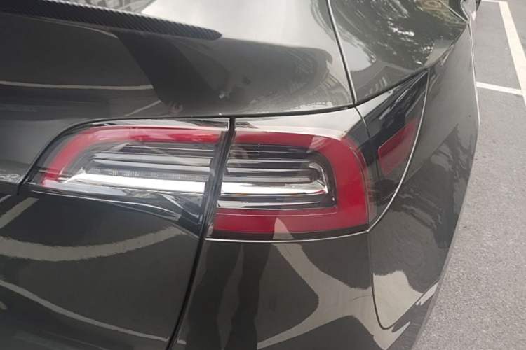 Used Tesla Model Y 2022 Rear-Wheel-Drive Version Exterior 1