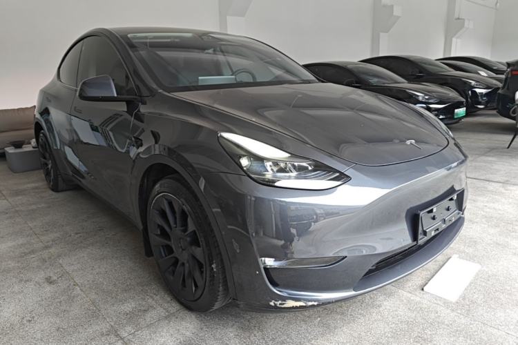 Used Tesla Model Y 2022 Long-Range All-Wheel-Drive Version Exterior 1