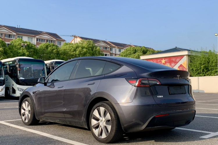 Used Tesla Model Y 2022 Rear-Wheel-Drive Version Exterior 1