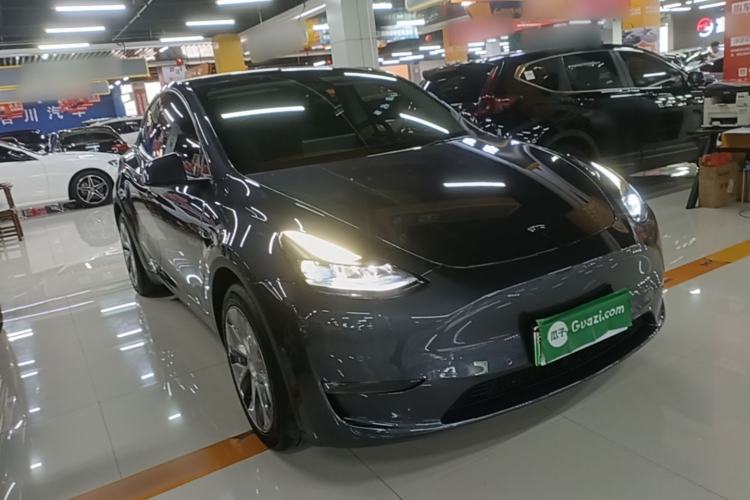 Used Tesla Model Y 2022 Long-Range All-Wheel-Drive Version Exterior 1