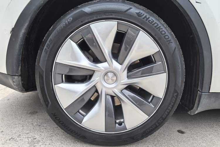 Used Tesla Model Y 2022 Revised Version Rear-Wheel Drive Exterior 10
