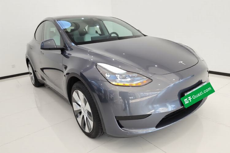 Used Tesla Model Y 2022 Rear-Wheel-Drive Version Exterior 2