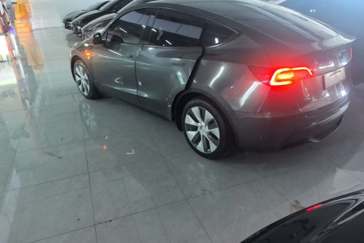 Used Tesla Model Y 2022 Revised Version Rear-Wheel Drive Exterior 2