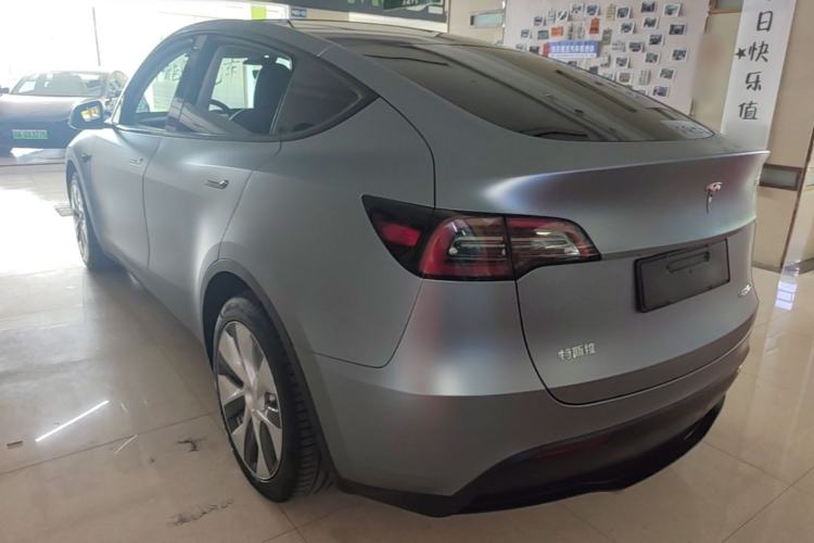 Used Tesla Model Y 2022 Rear-Wheel-Drive Version Exterior 2