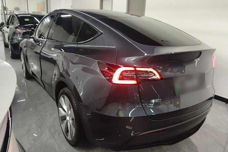 Used Tesla Model Y 2022 Revised Version Rear-Wheel Drive Exterior 2