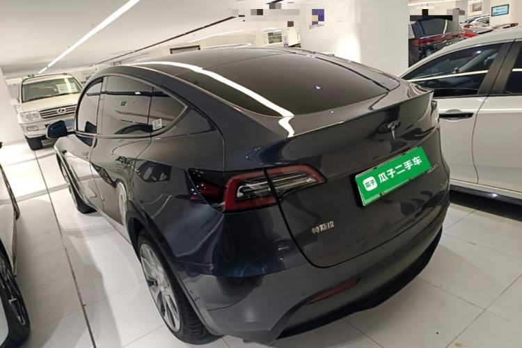 Used Tesla Model Y 2022 Rear-Wheel-Drive Version Exterior 2