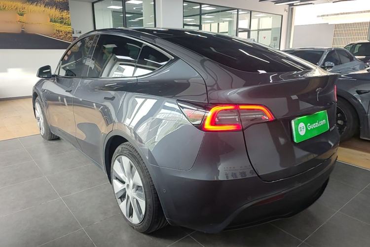 Used Tesla Model Y 2022 Revised Version Rear-Wheel Drive Exterior 2