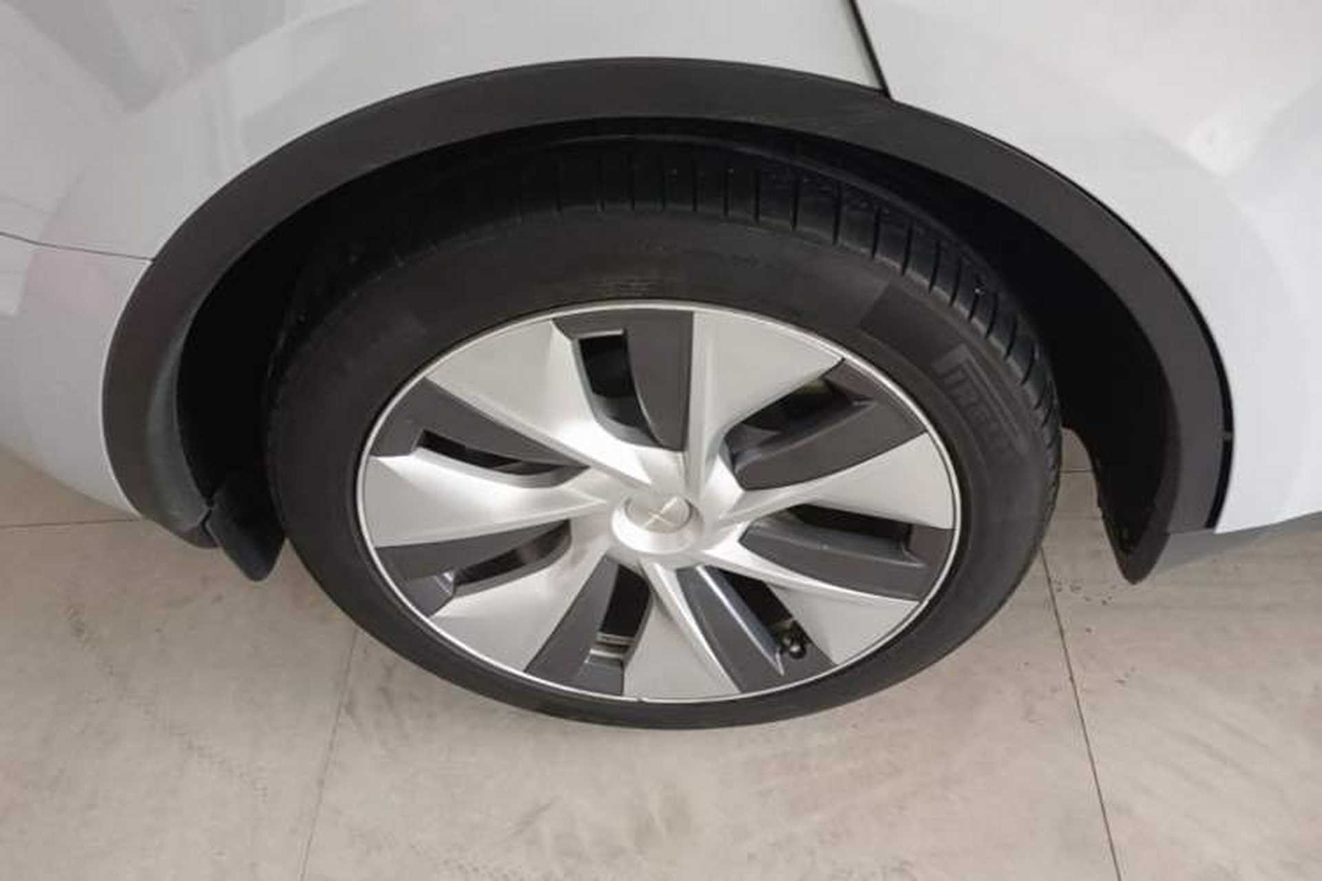 Used Tesla Model Y 2022 Revised Version Rear-Wheel Drive Exterior 2