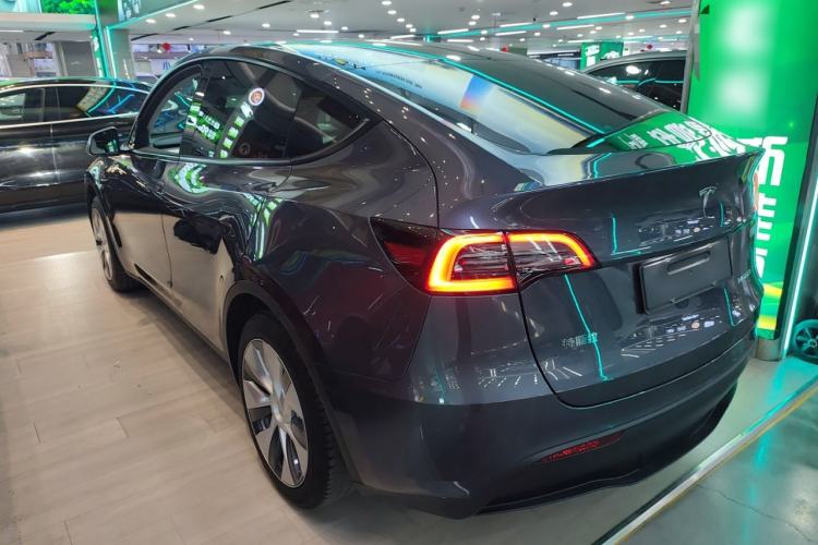 Used Tesla Model Y 2022 Revised Version Rear-Wheel Drive Exterior 2
