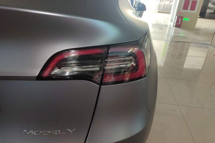 Used Tesla Model Y 2022 Rear-Wheel-Drive Version Exterior 3