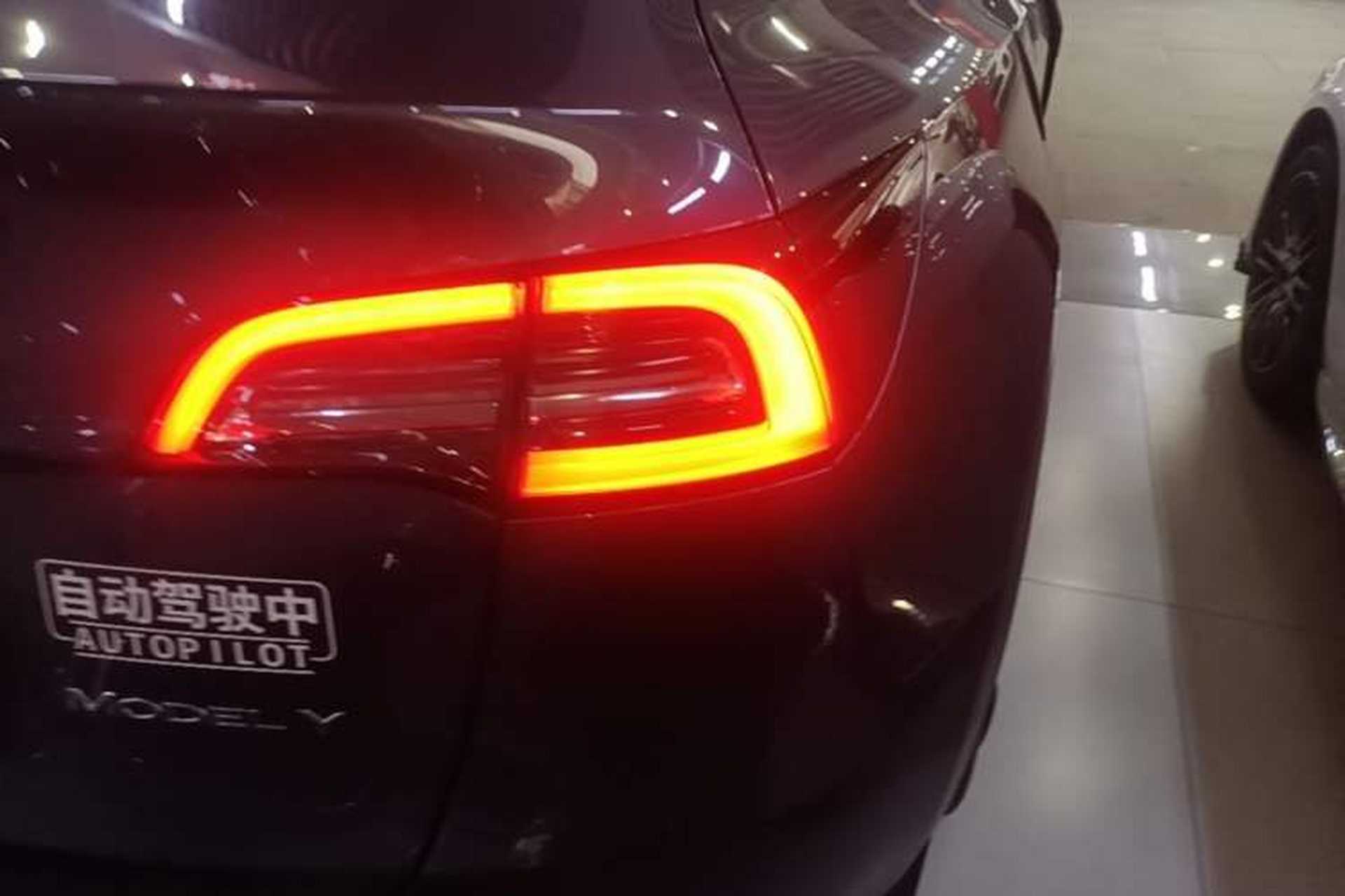 Used Tesla Model Y 2022 Rear-Wheel-Drive Version Exterior 3