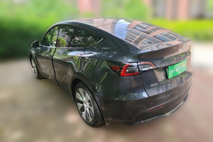 Used Tesla Model Y 2022 Rear-Wheel-Drive Version Exterior 3