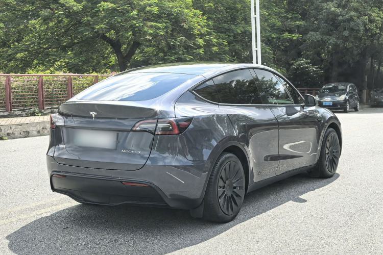 Used Tesla Model Y 2022 Rear-Wheel-Drive Version Exterior 3