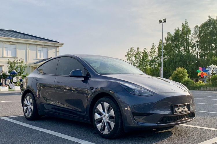 Used Tesla Model Y 2022 Rear-Wheel-Drive Version Exterior 3
