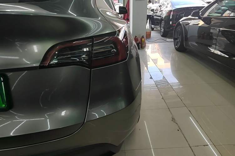 Used Tesla Model Y 2022 Revised Version Rear-Wheel Drive Exterior 3