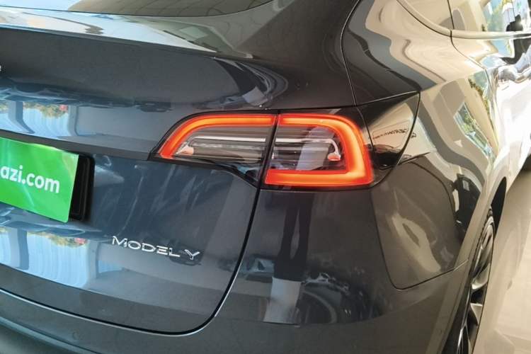 Used Tesla Model Y 2022 Revised Version Rear-Wheel Drive Exterior 3