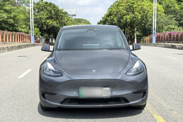 Used Tesla Model Y 2022 Rear-Wheel-Drive Version Exterior 4