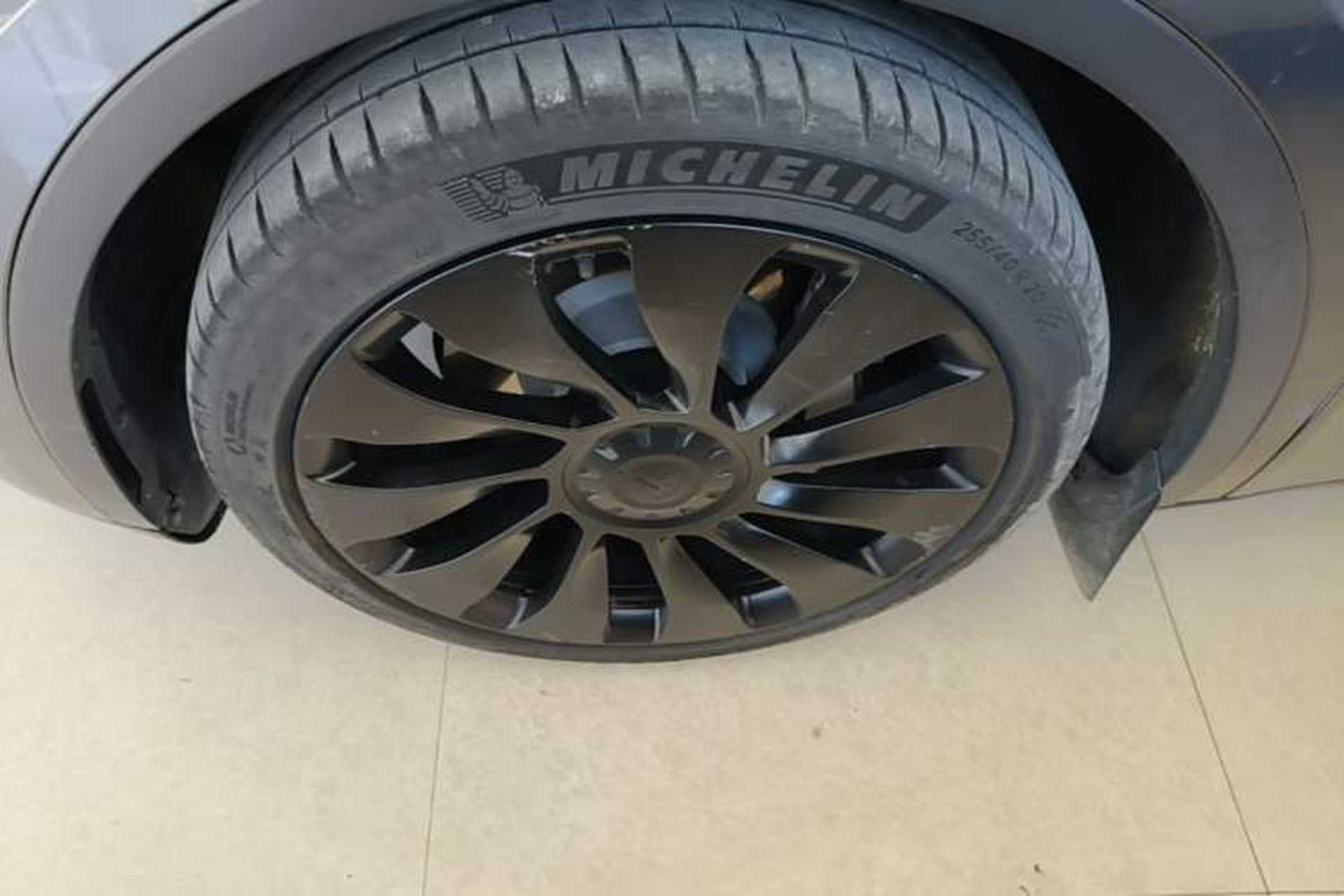 Used Tesla Model Y 2022 Revised Version Rear-Wheel Drive Exterior 4
