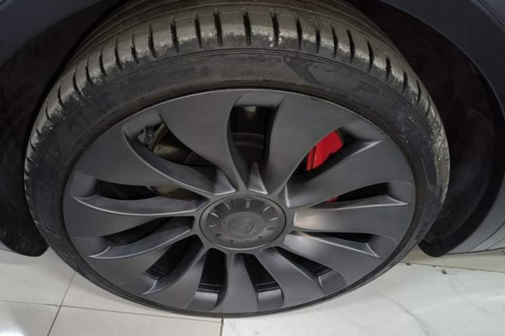 Used Tesla Model Y 2022 Performance High-Performance All-Wheel-Drive Version Exterior 4