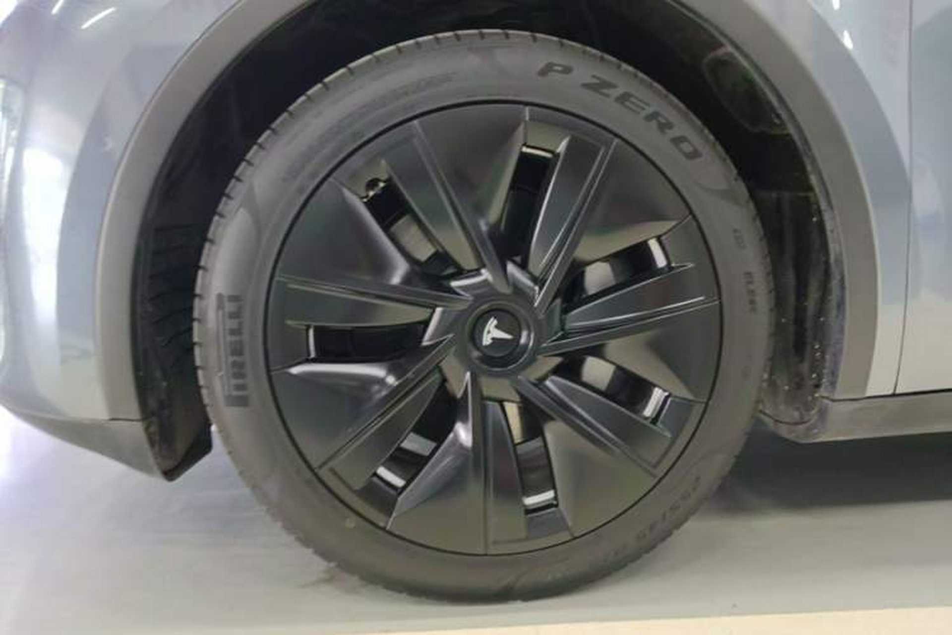 Used Tesla Model Y 2022 Rear-Wheel-Drive Version Exterior 4