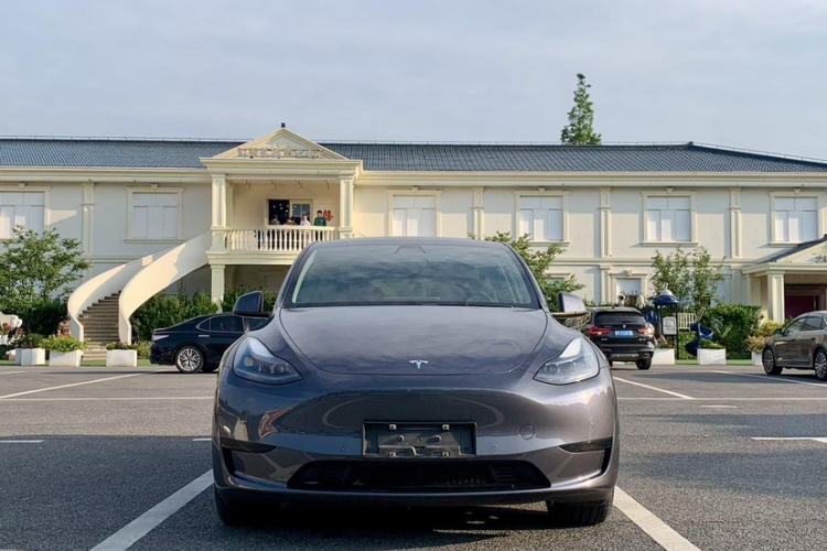 Used Tesla Model Y 2022 Rear-Wheel-Drive Version Exterior 5