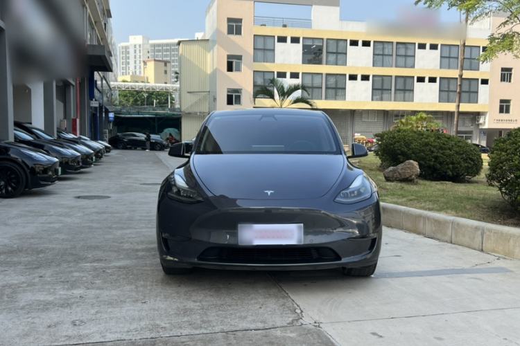Used Tesla Model Y 2022 Long-Range All-Wheel-Drive Version Exterior 6