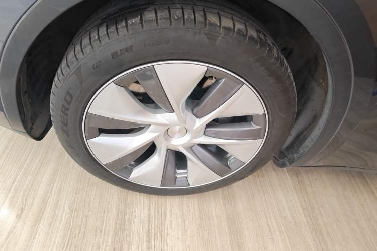 Used Tesla Model Y 2022 Rear-Wheel-Drive Version Exterior 7