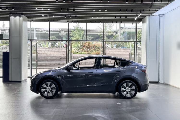 Used Tesla Model Y 2022 Revised Version Rear-Wheel Drive Exterior 7
