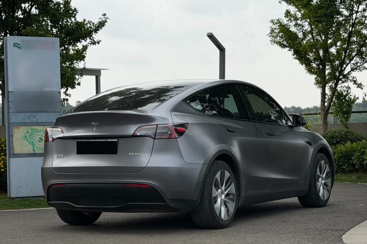 Used Tesla Model Y 2022 Revised Version Rear-Wheel Drive Exterior 9