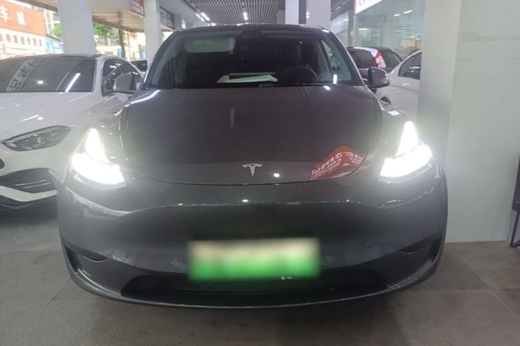 Used Tesla Model Y 2022 Rear-Wheel-Drive Version Front