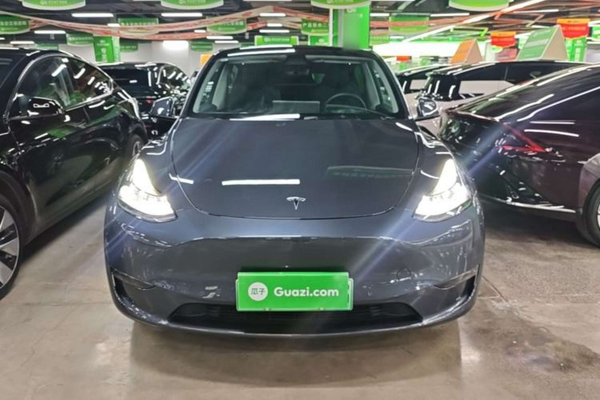Used Tesla Model Y 2022 Long-Range All-Wheel-Drive Version Front