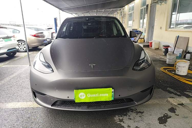 Used Tesla Model Y 2022 Rear-Wheel-Drive Version Front