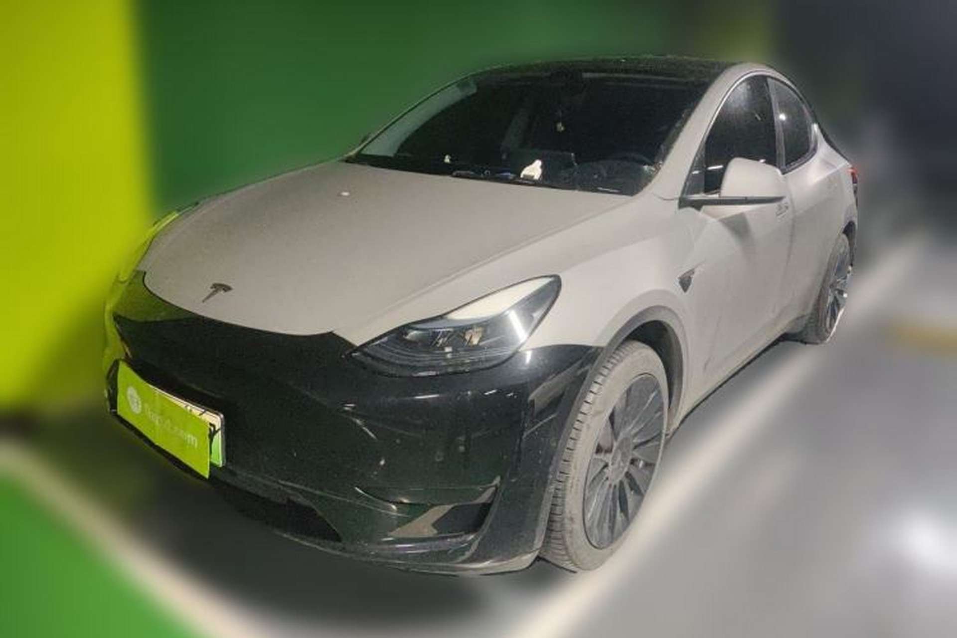 Used Tesla Model Y 2022 Rear-Wheel-Drive Version Front Left 45 Deg